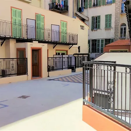 Centre Delille 19 * Nizza